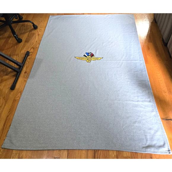 Logo Brands 7ft x 4.5Ft Gary Indianapolis Motor Speedway Blanket - Picture 1 of 6